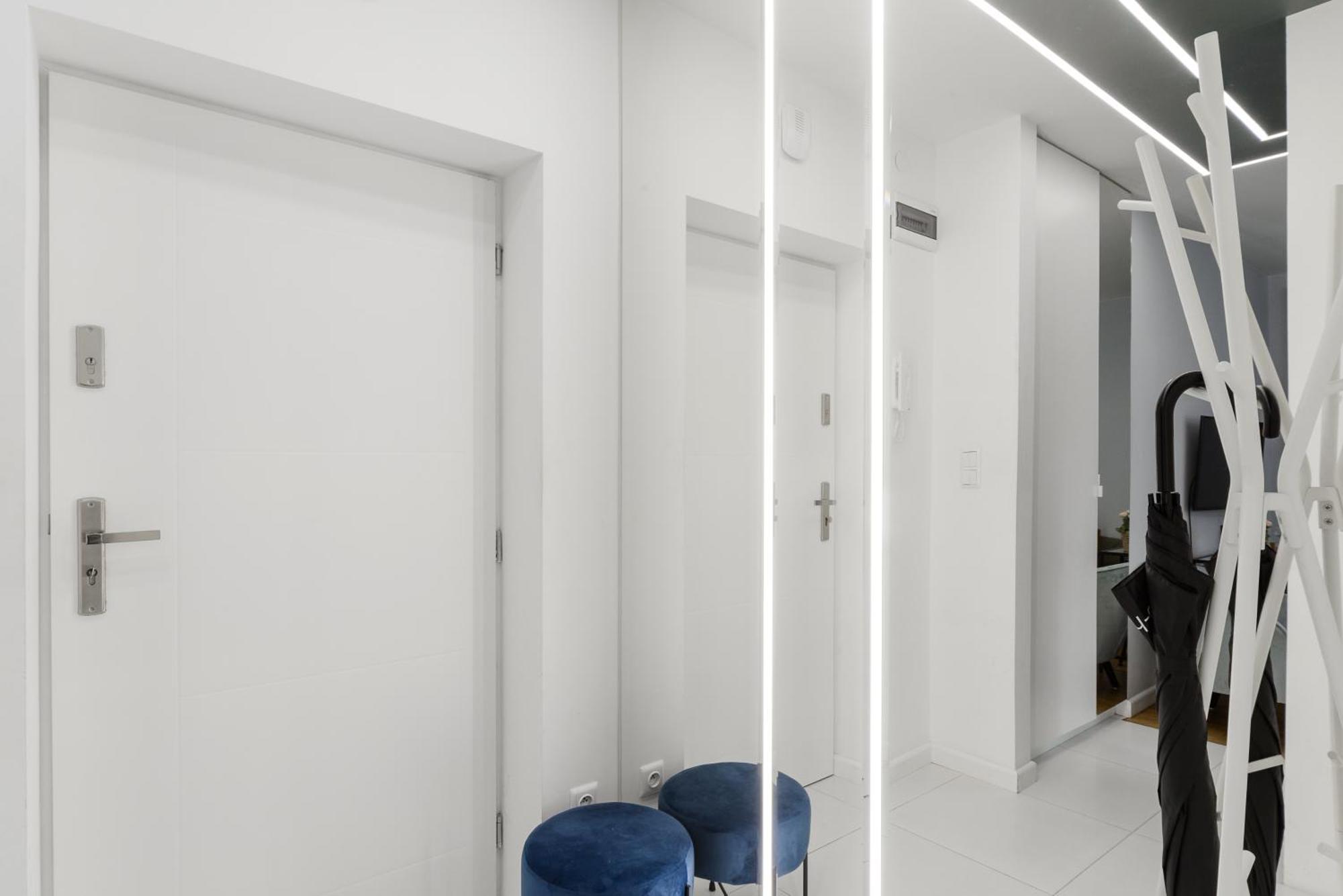 Lumina Design Studios With Beautiful View Warszawa Exteriör bild