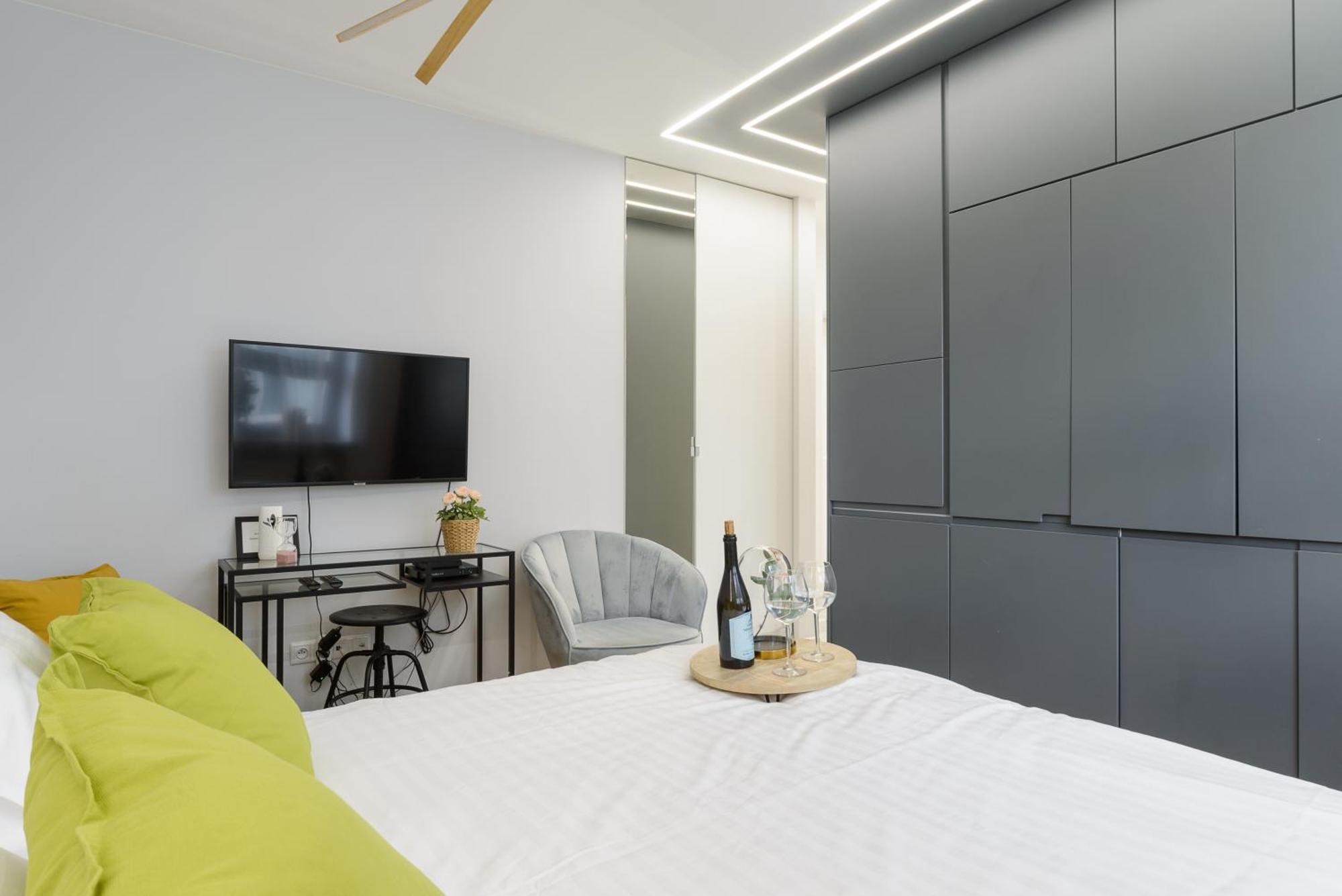 Lumina Design Studios With Beautiful View Warszawa Exteriör bild